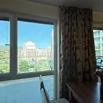 Bratanov Sunny Plaza ساني بيتش