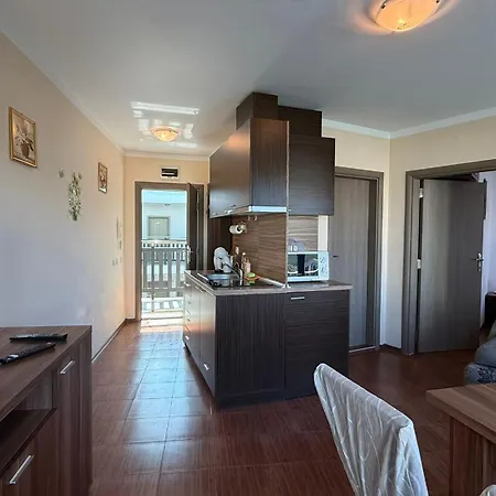 Διαμέρισμα Bratanov Sunny Plaza