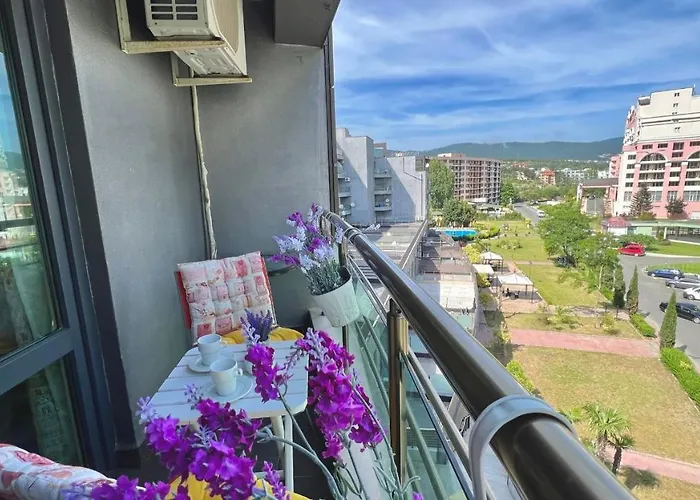 Διαμέρισμα Bratanov Sunny Plaza