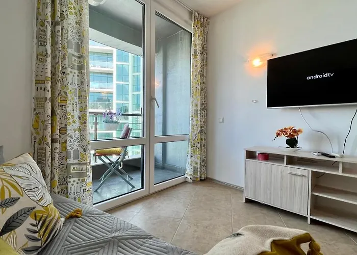 Bratanov Sunny Plaza Διαμέρισμα *