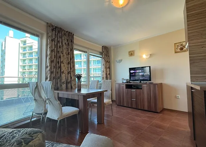 Διαμέρισμα Bratanov Sunny Plaza *