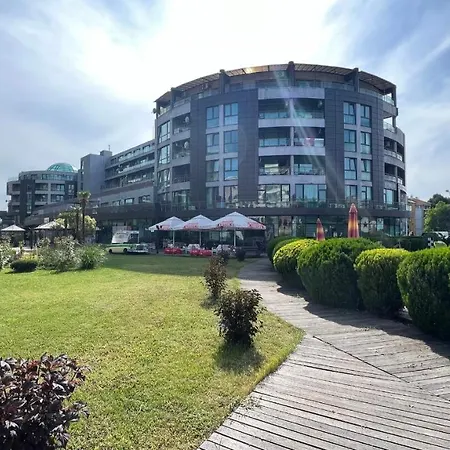 Apartment Bratanov Sunny Plaza
