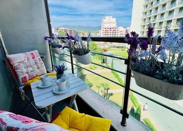 Bratanov Sunny Plaza 公寓 阳光海滩