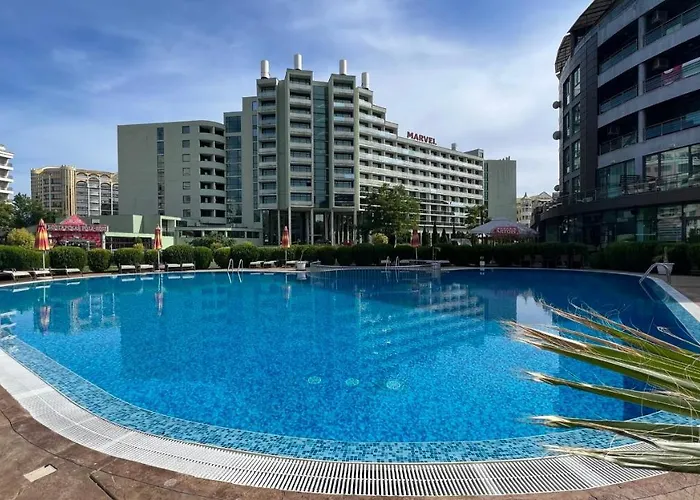 Bratanov Sunny Plaza 公寓 阳光海滩